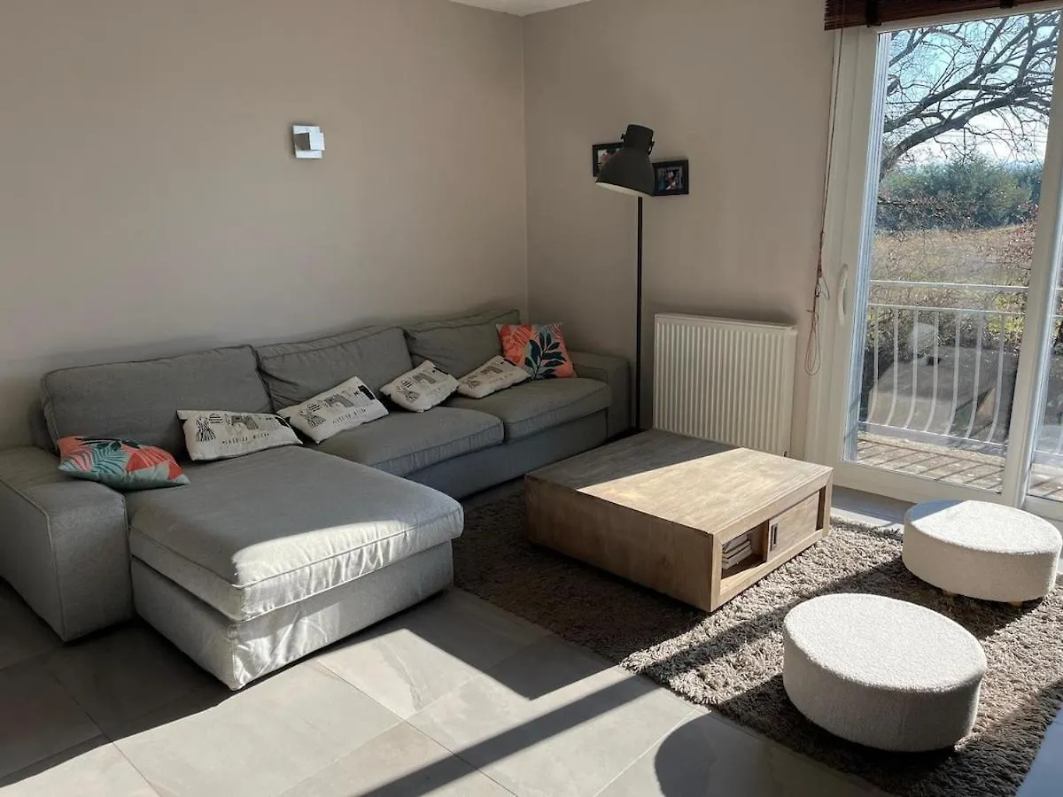 Maison Pour 9 A 11 Personnes Terssac 0*,  Francia